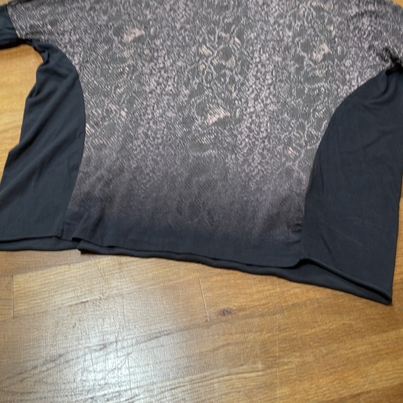 Allsaints Kaa Wave Cut Out Tee, Size S - Picture 6 of 11